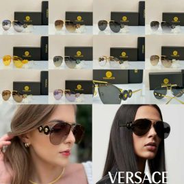 Picture of Versace Sunglasses _SKUfw53494637fw